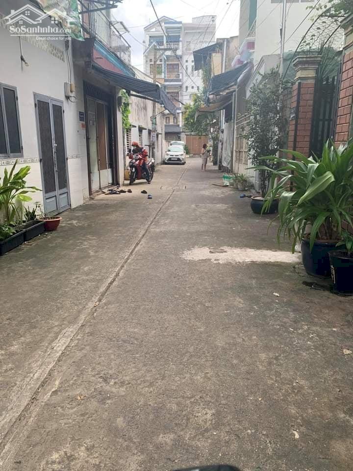 Bán Rẻ nhà 100m2 XeHơi đậu cửa Lê Văn Qưới.Bình Tân. chỉ 4.9tỷ