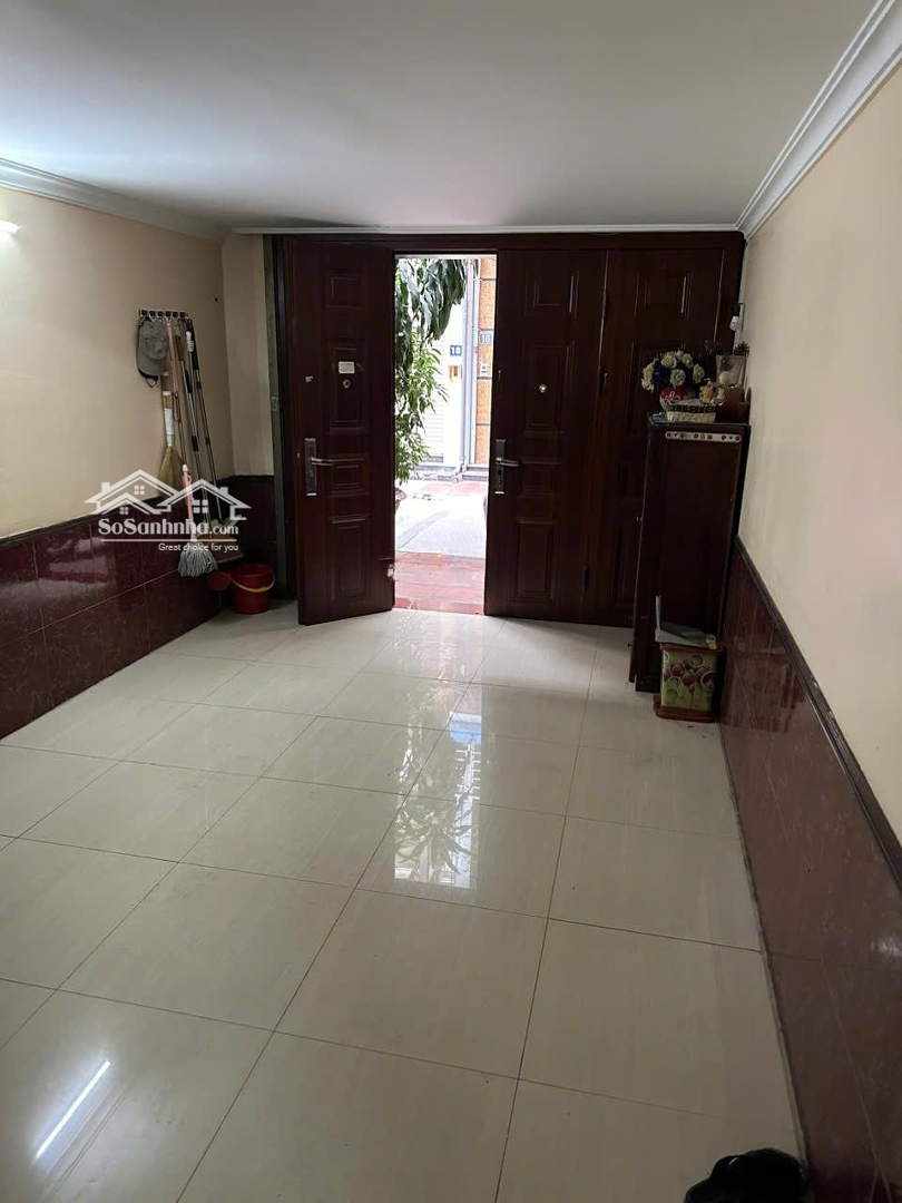 Cho Thuê Nhà Riêng Phân Lô Ngõ 106 Hoàng Quốc Việt.diện Tích120M2*4T*Mt 8M, Đủ Đồ. Giá 28 Triệu/Th