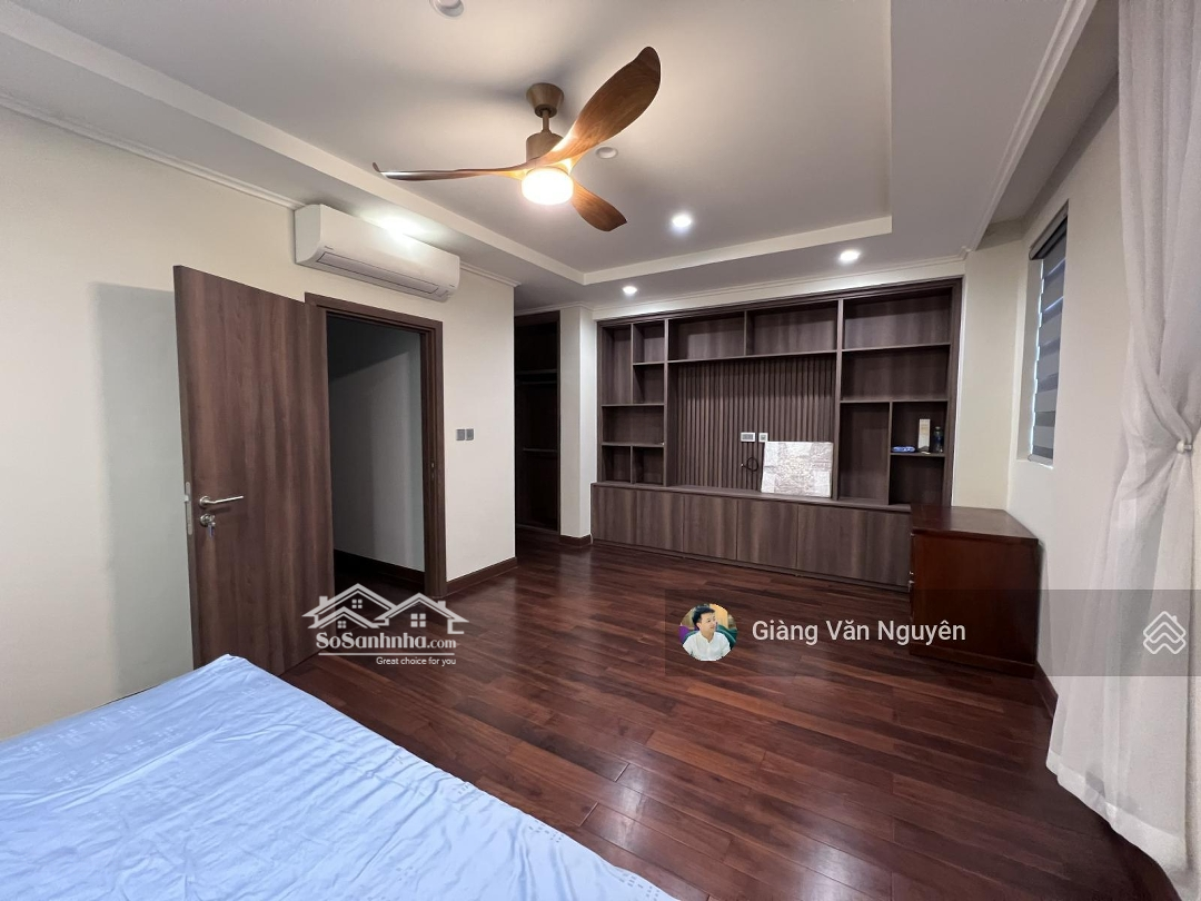 Cần Bán Căn Shophouse 2 Mặt Tiền Tại The Manor Central Park Giá Bán 30 Tỷ, 75M2, 5 Tầng Đầy Đủ Nội Thất