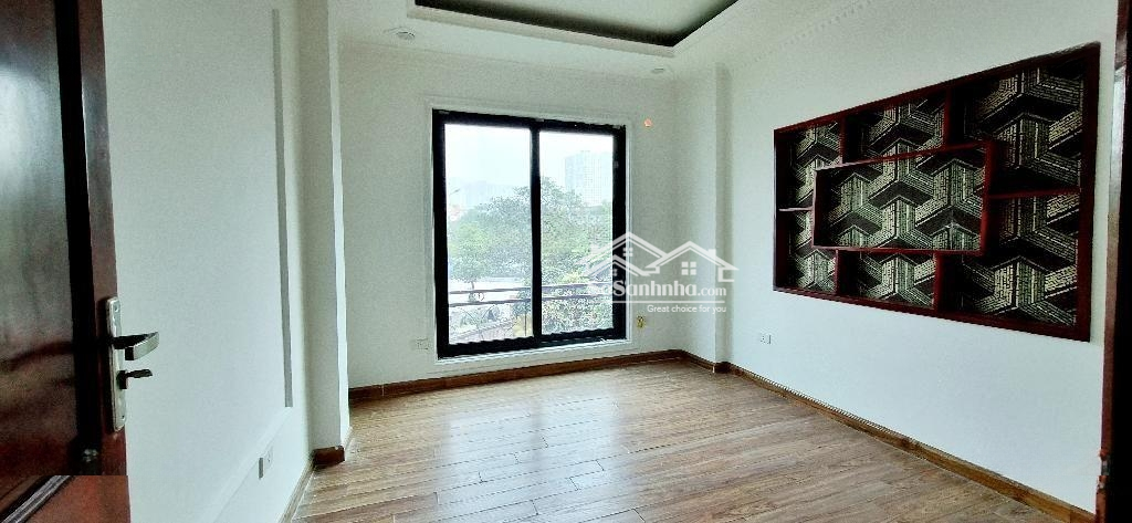 Bán Nhà Ngô Thì Sỹ, Vạn Phúc, Hà Đông, Hà Nội, 33M2, Ô Tô Đỗ Cửa Ngày Đêm - Kinh Doanh Tốt