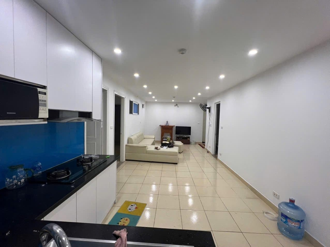 Cho Thuê Chcc 282 Nguyễn Huy Tưởng - Thanh Xuân - Hn.diện Tích80M2 3 Phòng Ngủ2Vs. Giá Bán 13 Triệu. Liên Hệ: 0929389966