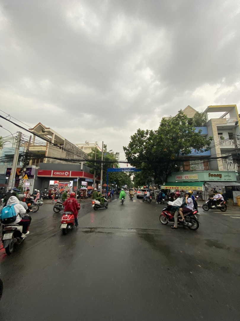 Bán Nhà Mặt Tiền Đường T6, Phường Tây Thạnh, Diện Tích 5Mx20M, 2 Lầu, Đối Diện Công Viên, Trục Kdbb