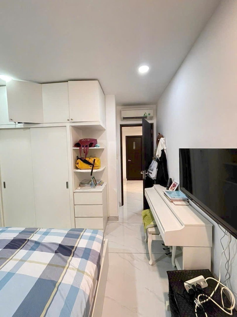 Mua Nhà Phố Bán Lại Ch Bàu Cát Ii, 55M2, 2 Phòng Ngủ Có Bancon, Tặng Nt,Sh Vĩnh Viễn. Giá Thật: 1.85 Tỷ Tl