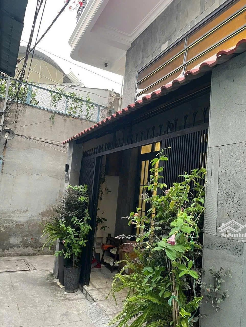 Nhà Bán Đẹp Mua Ăn Tết Phạm Thế Hiển Q8