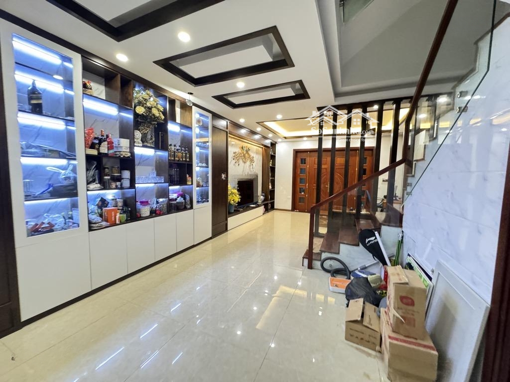 Bán Gấp Nhà 5 Tầng Tđc Tứ Hiệp, Thanh Trì, Vỉa Hè 2 Bên, Kinh Doanh Siêu Đỉnh, Ô Tô Xếp Hàng