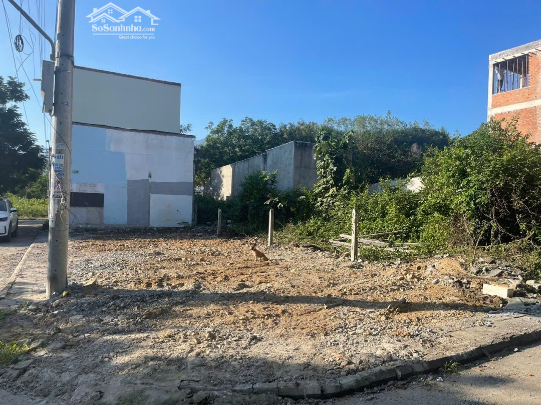 Bán Lô Góc Khu Tái Định Cư Đất Lành . Lô Góc , Đẹp , Ngang 6M, Giá Tốt . Lh : 0905211133