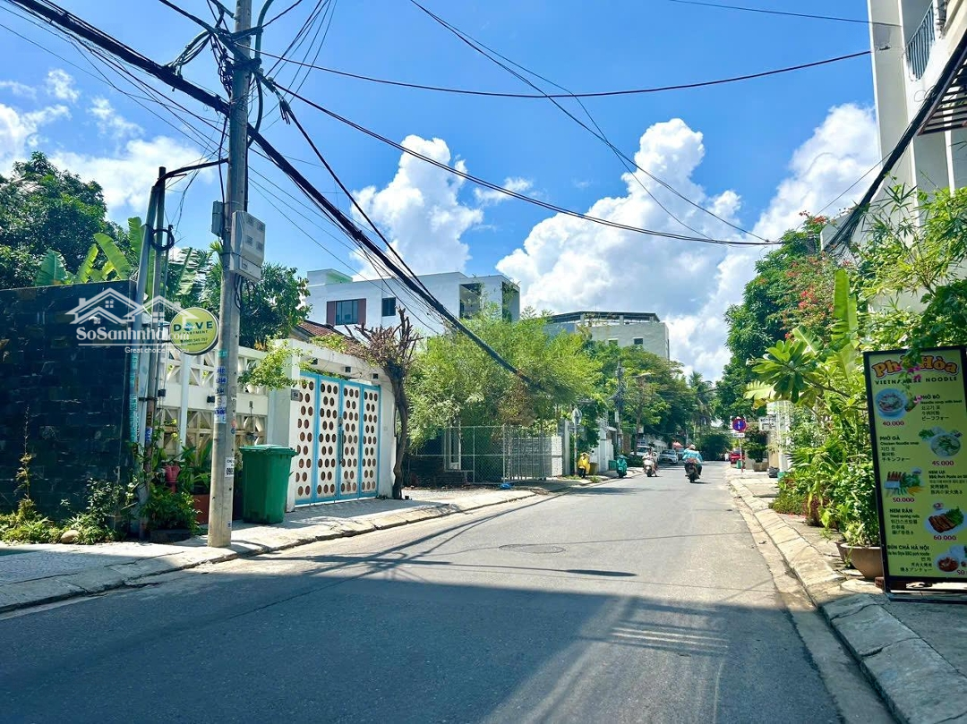 Hiếm 1 Lô Duy Nhất, Mặt Tiền Bà Huyện Thanh Quan Sát Biển 225M2 Ngang 8M Giá Bán 13 Tỷ