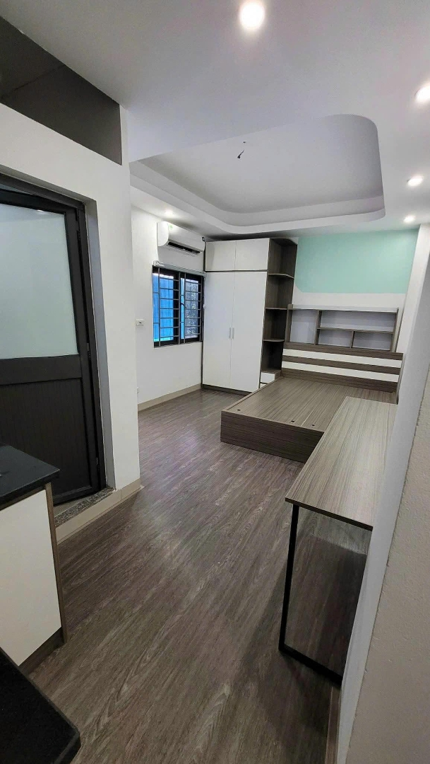 Bán Nhà Đẹp Xuất Sắc, Lô Góc Tại Phố Tây Đam, 8,5 Tỷ, 40M2, 11 Phòng Ngủ 6Wc