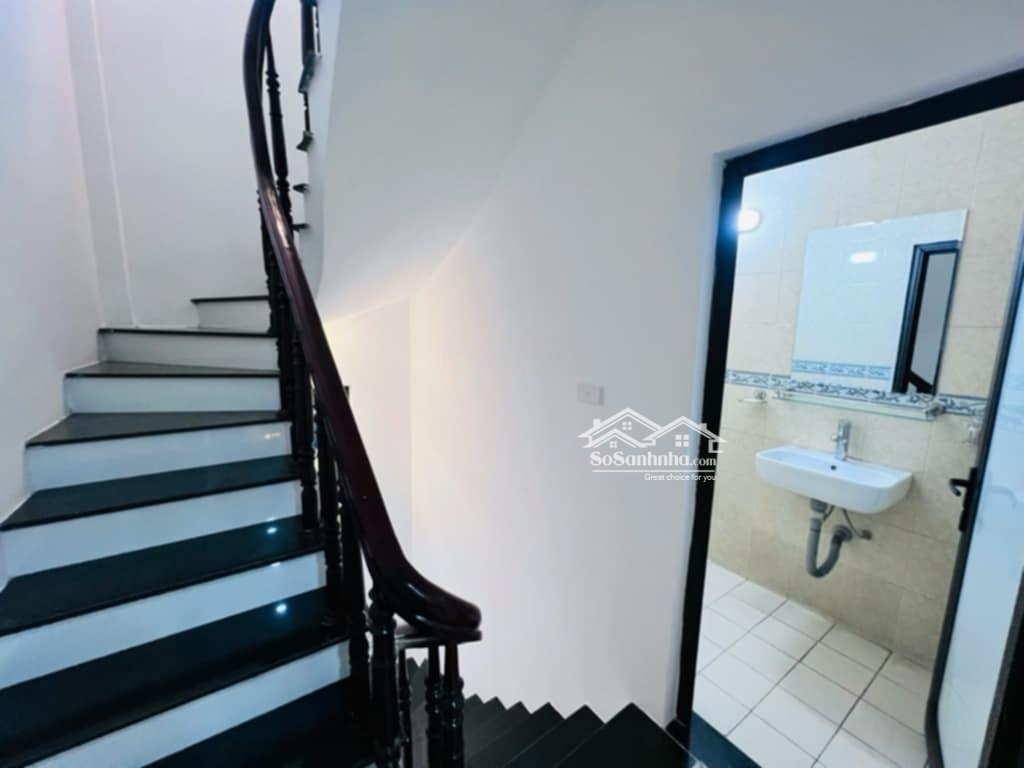Bán Nhà Riêng 5,95 Tỷ, 28M2 Tại Nguyễn Phong Sắc, Nghĩa Tân, Cầu Giấy, Hà Nội