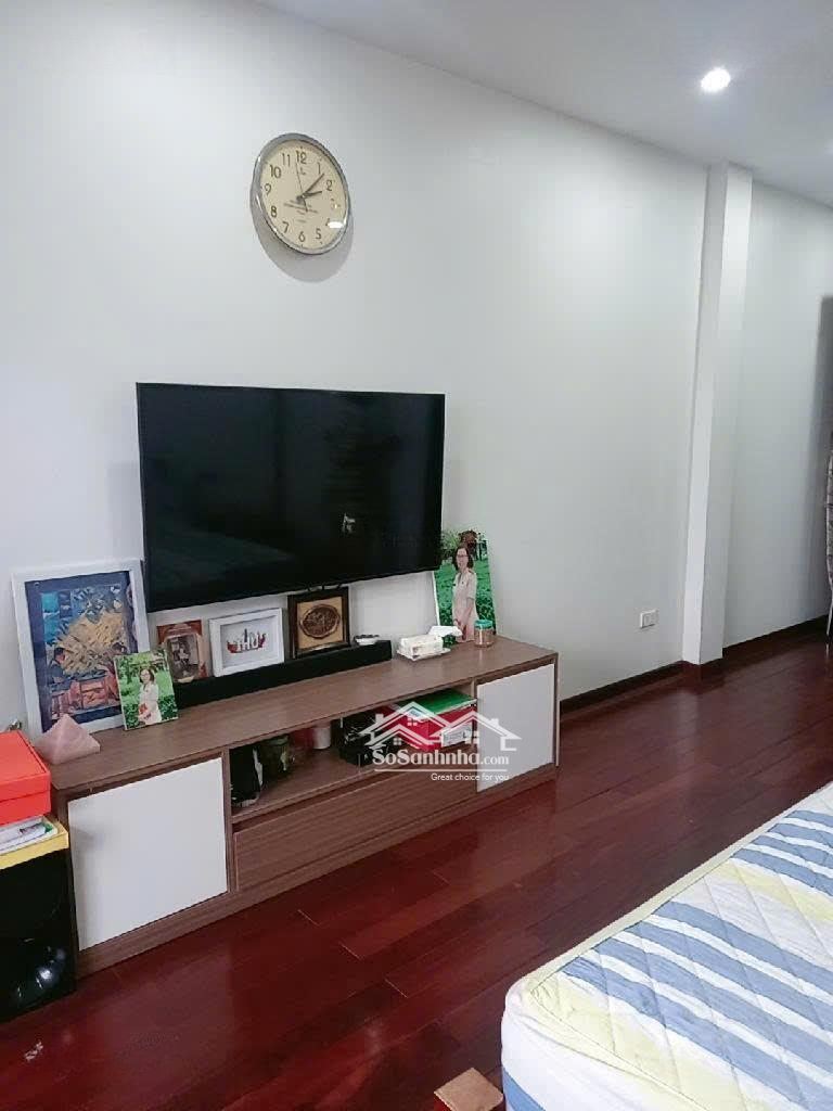 Tòa Nhà 8 Tầng Thang Máy - Mặt Phố Nguyễn Công Hoan, Ba Đình - Vị Trí Đất Vàng Kinh Doanh Văn Phòng