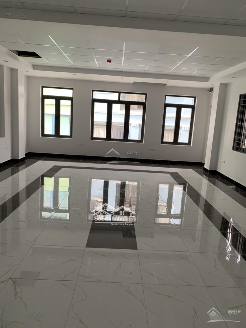 Cho Thuê Nhà Mặt Phố Trần Kim Xuyến - Cầu Giấy,Diện Tích100M2 * 6 Tầng, Thông Sàn, Có Tm, Pccc. Giá 85 Triệu
