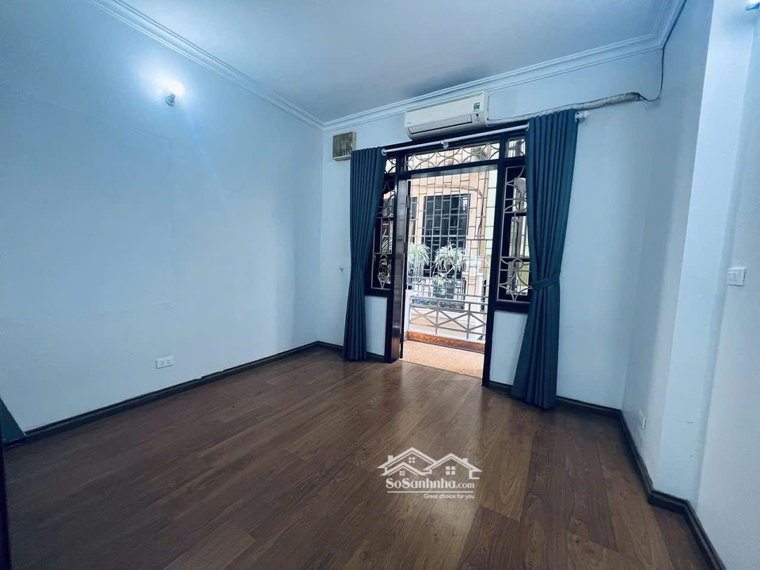 Cho Thuê Nhà Nguyên Căn 4 Tầng, 3 Phòng Ngủ Ở Xuân Diệu, Tây Hồ