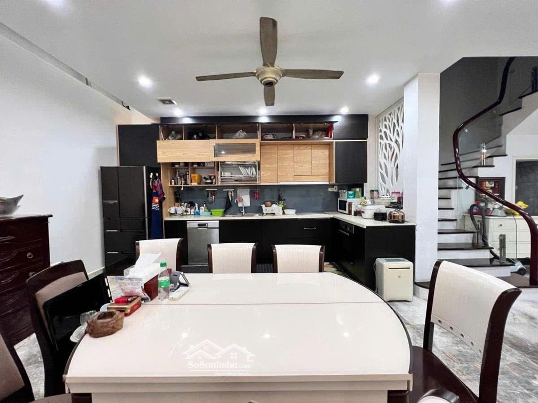 Đỉnh Kịch ! Láng Hạ - Ba Đình - Ô Tô Tránh Dừng Đỗ - 70M2 - 4 Tầng - 32 Tỷ