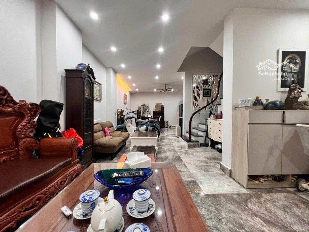 Đỉnh Kịch ! Láng Hạ - Ba Đình - Ô Tô Tránh Dừng Đỗ - 70M2 - 4 Tầng - 32 Tỷ