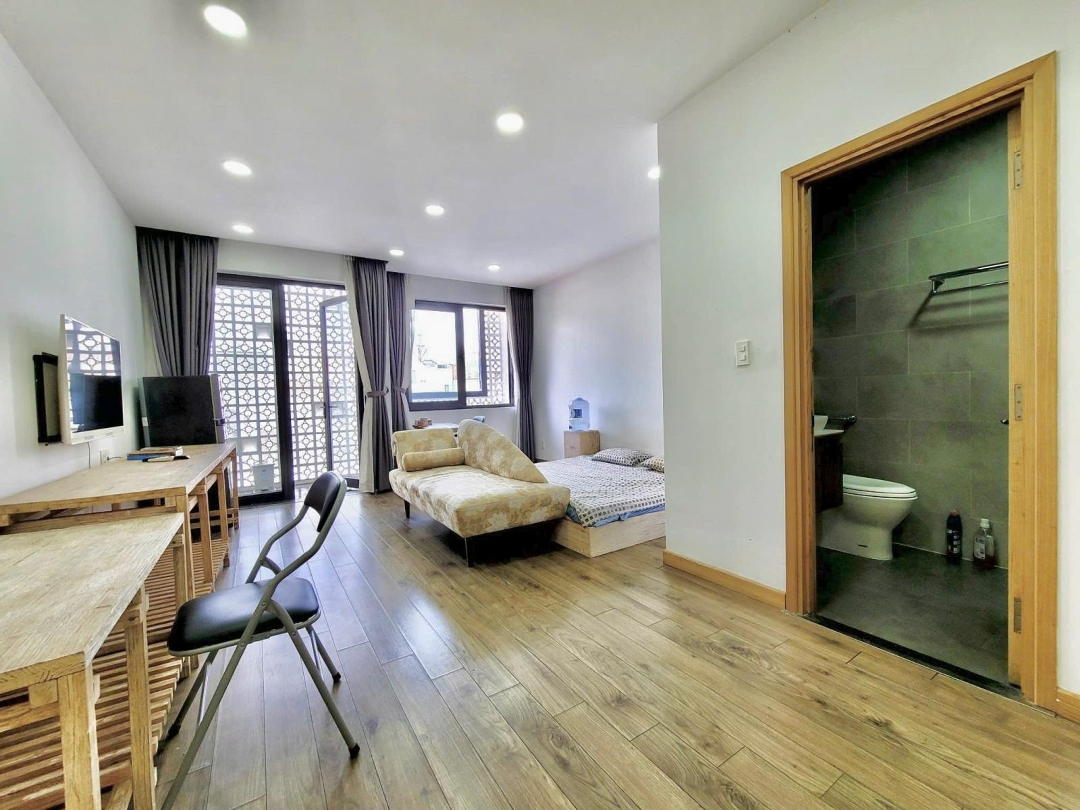 Căn Hộ Studio Rộng 40M2 Đầy Đủ Tiện Nghi, Đi Bộ Qua Etown Mất 3 Phút