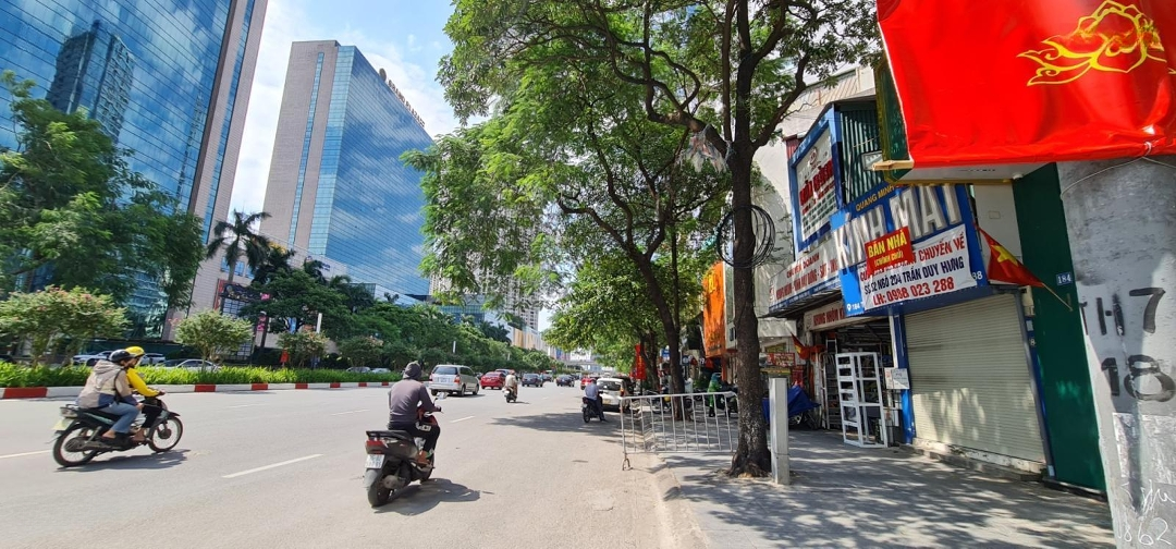 Bán Nhà Mặt Phố Trần Duy Hưng Diện Tích: 62M2