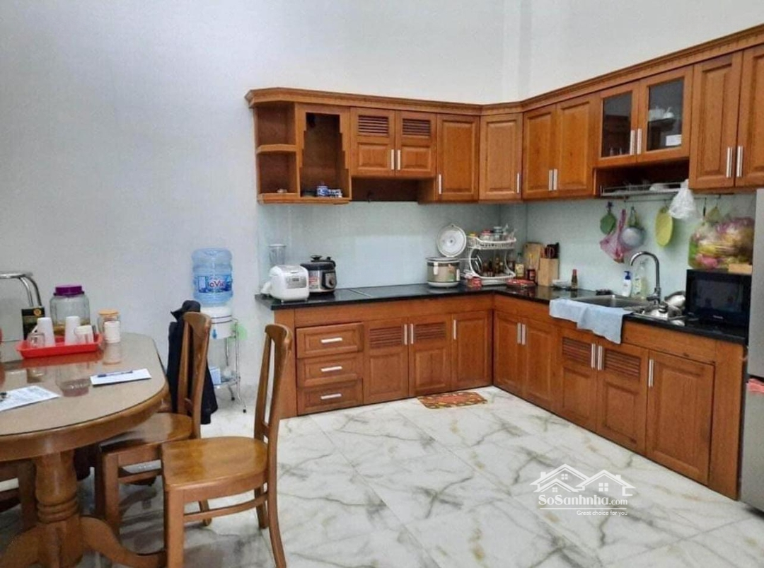 Bán Nhanh Trong Tháng Ngay Ký Hoà,Quận 5-Giá: 4,15Tỷ/67M2(5X13,4M).Nhà 1 Trệt 3 Lầu.sổ Vuông Vức