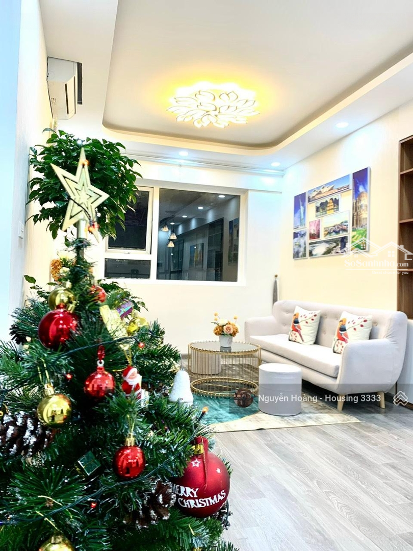 Startower Giá Thật, Tôi Cần Bán Căn 3N - 2 Vệ Sinh Tầng Trung Ban Công Nam Mát Mẻ, Đầy Đủ Đồ, Giá Bán 5 Tỷ