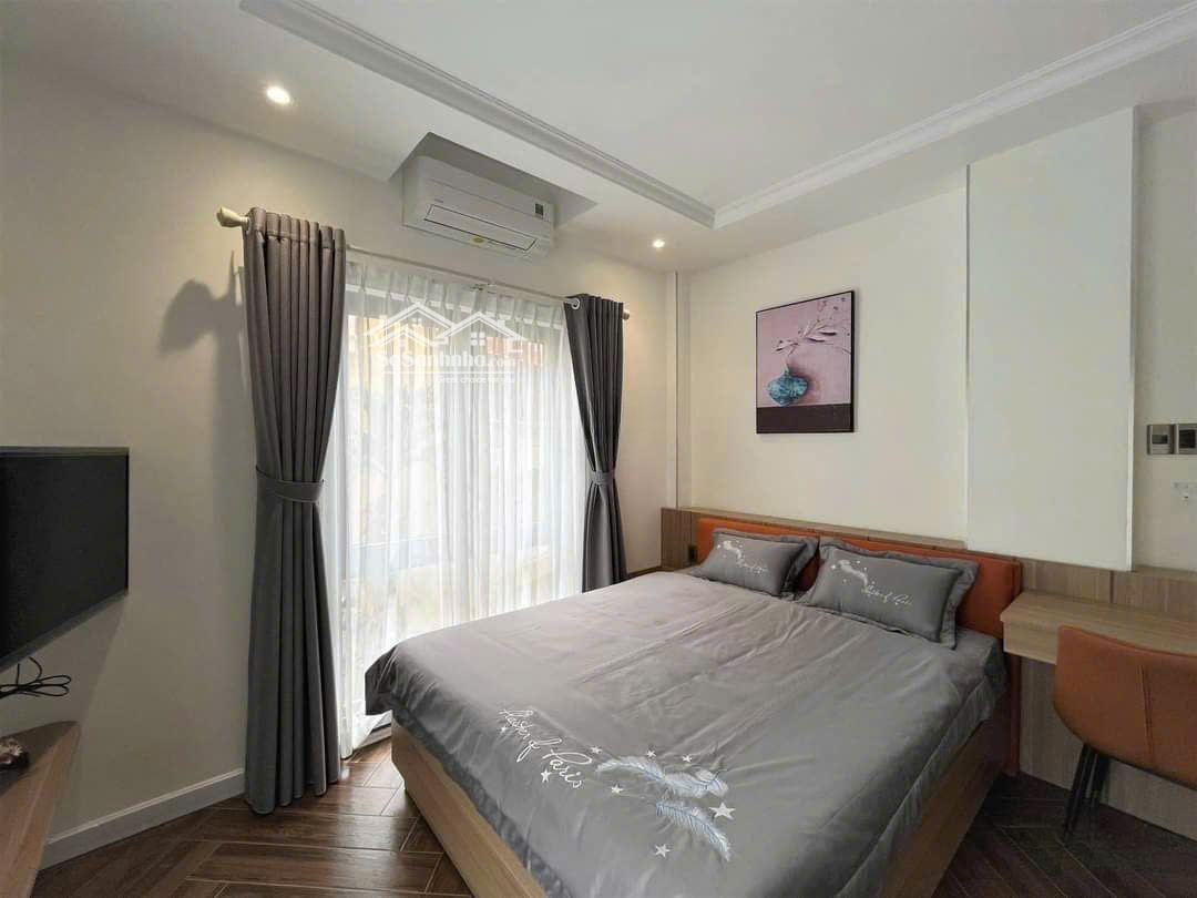 Cho Thuê Căn Hộ Sang - Xịn - Mịn 1 Phòng Ngủtách Bếp Đường Lớn Khu Nguyễn Hữu Cảnh