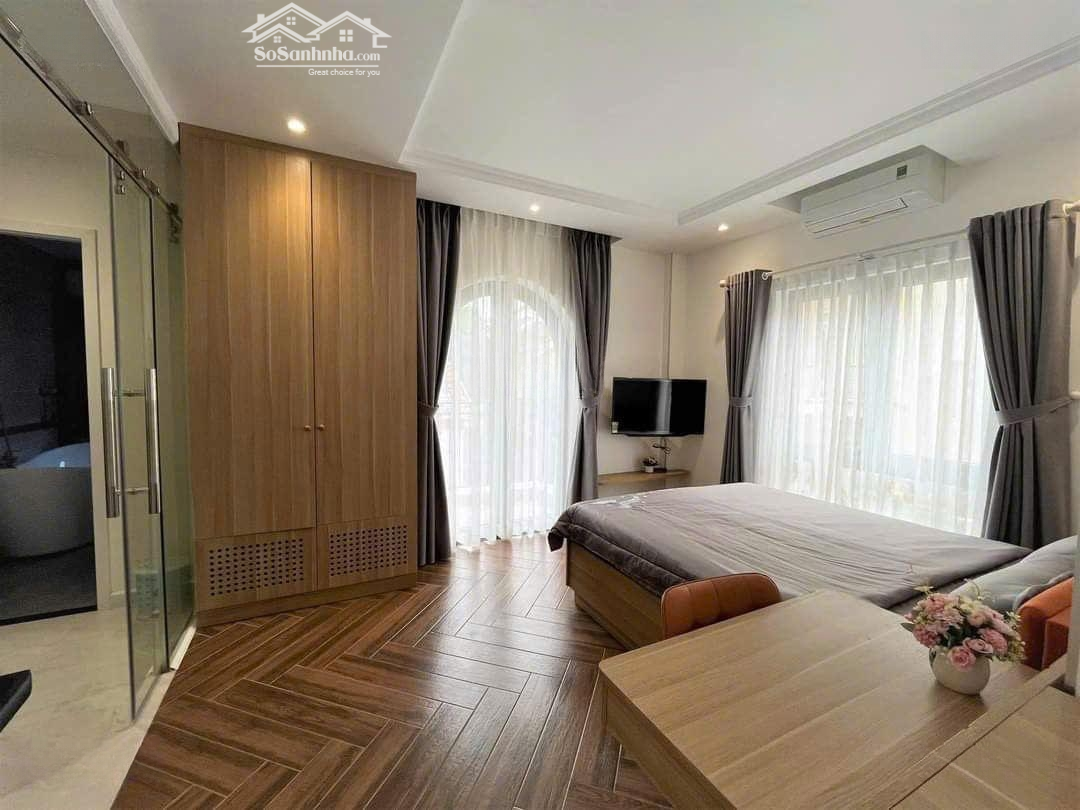 Cho Thuê Căn Hộ Sang - Xịn - Mịn 1 Phòng Ngủtách Bếp Đường Lớn Khu Nguyễn Hữu Cảnh