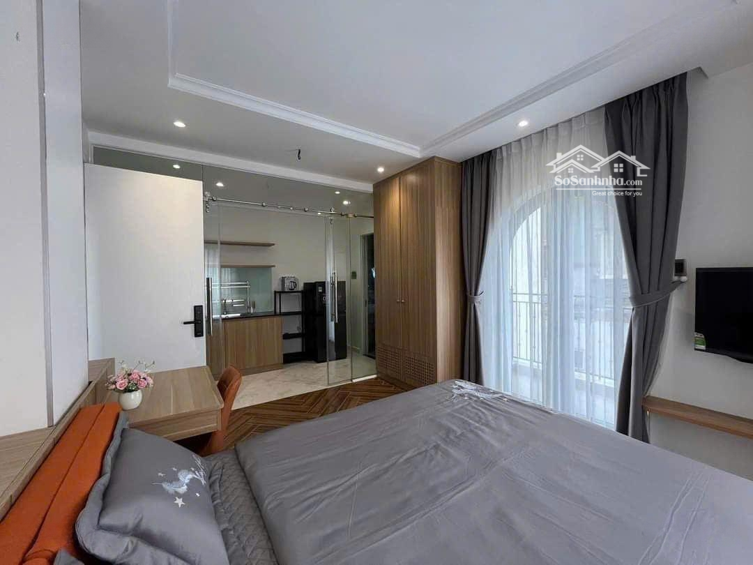 Cho Thuê Căn Hộ Sang - Xịn - Mịn 1 Phòng Ngủtách Bếp Đường Lớn Khu Nguyễn Hữu Cảnh