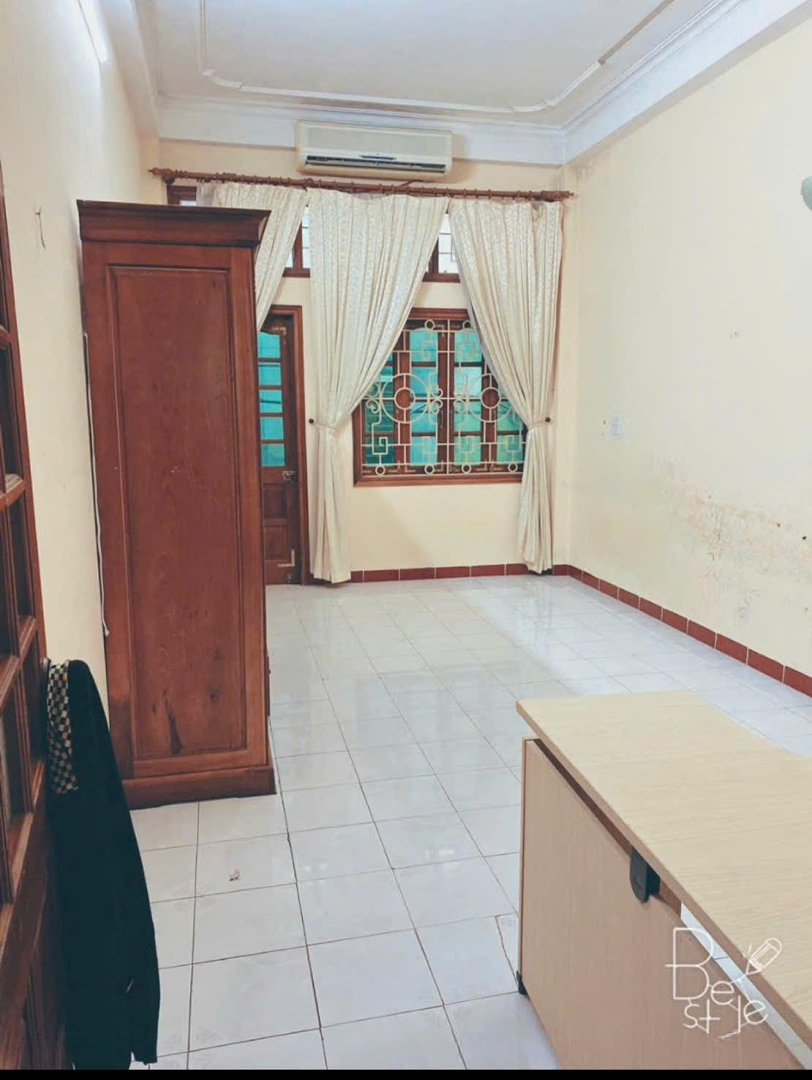 Cho Thuê Nhà Riêng 30M2 X 5 Tầng, 12 Triệu Vnd, 3 Phòng Ngủ 3 Vệ Sinhtại Xuân Thủy, Dịch Vọng, Cầu Giấy, Hà Nội