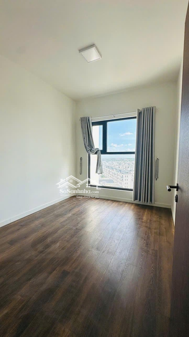 Bán Lỗ Căn Hộ 2 Phòng Ngủview Công Viên 22Ha Swanbay - Giá Chỉ 2,3 Tỷ Có Sân Vườn, Khu Bbq