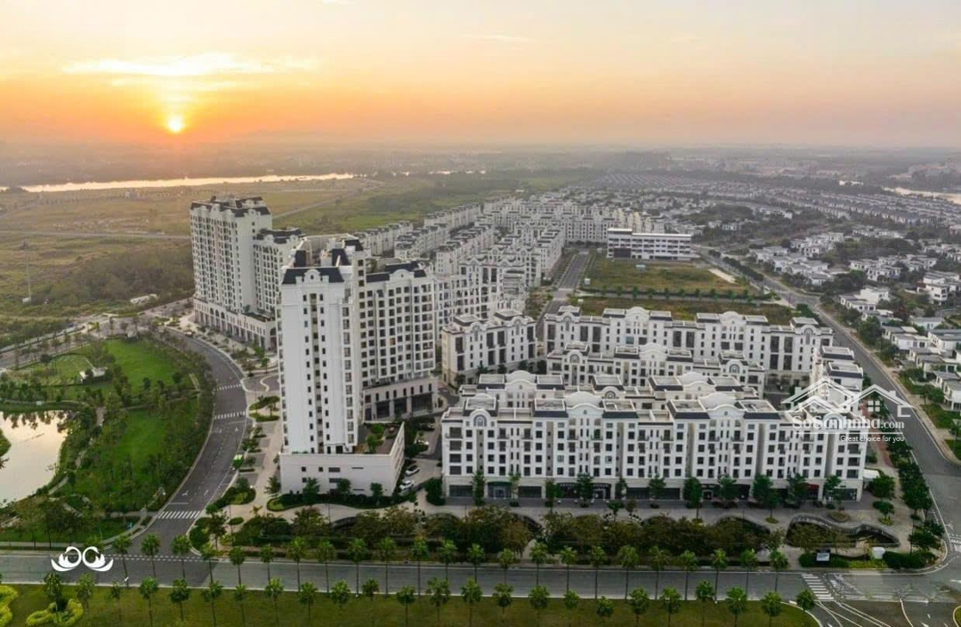 Bán Lỗ Căn Hộ 2 Phòng Ngủview Công Viên 22Ha Swanbay - Giá Chỉ 2,3 Tỷ Có Sân Vườn, Khu Bbq