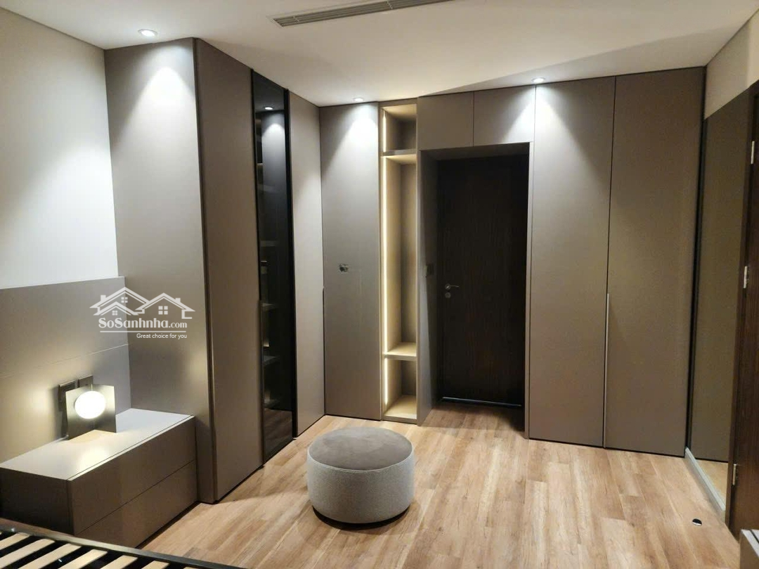 Bán Cc 3 Phòng Ngủ 2 Vệ Sinh 111M2, Giá Siêu Hời 20,5 Tỷ Tại Vinhomes Metropolis, Ba Đình, Hà Nội