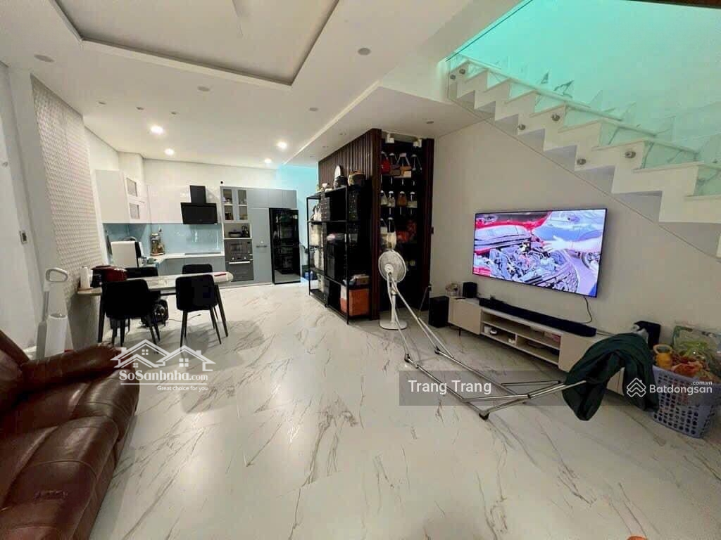 Nhà Đẹp Hiếm Bán Phan Văn Hân - P17 - Bình Thạnh Gần Điện Biên Phủ 80.6M2 Đang Cho Thuê 25 Triệuiệu