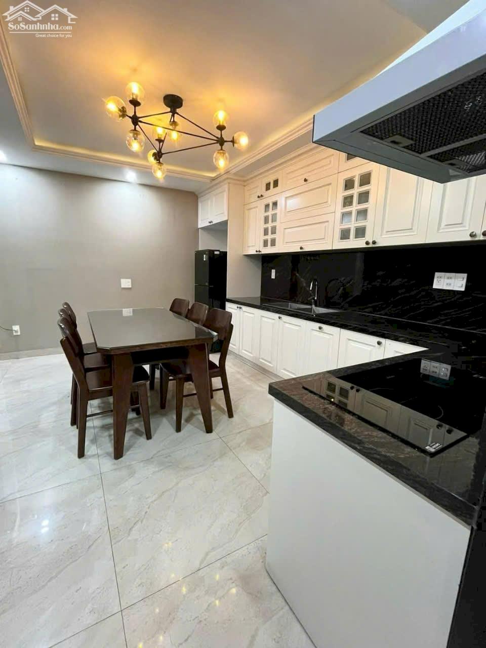 Cho thuê nhà 4 tầng mới 100% sát Lý Thái Tông, Thanh Khê