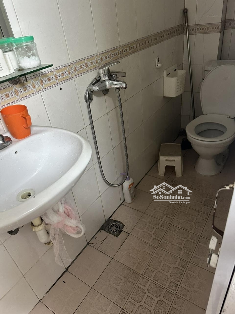 Cho Thuê Nr Trần Thái Tông, Cầu Giấy.diện Tích32M2 X 5T 10M Ô Tô Đỗ Gần. Chỉ Cho Thuê Hộ Gia Đình
