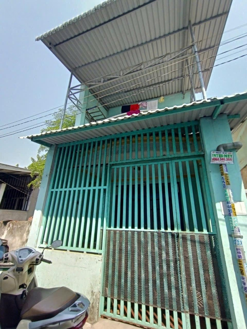 Bán Nhà Trệt Lầu Và 6 Phòng Trọ ,Diện Tích147 M Ngang 5 M Gần Khu Công Nghiệp Sóng Thần, Dĩ An