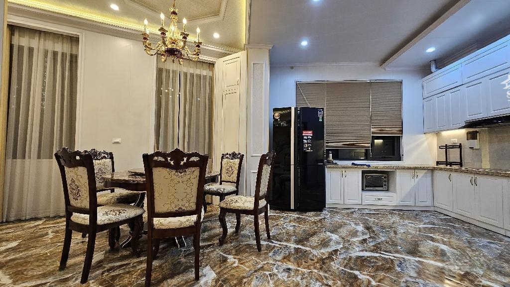 Lô Góc 3 Mặt Tiền, Gara Ô Tô Vào Nhà, Lê Đức Thọ,Diện Tích65M2, 5Tầngmặt Tiền12M