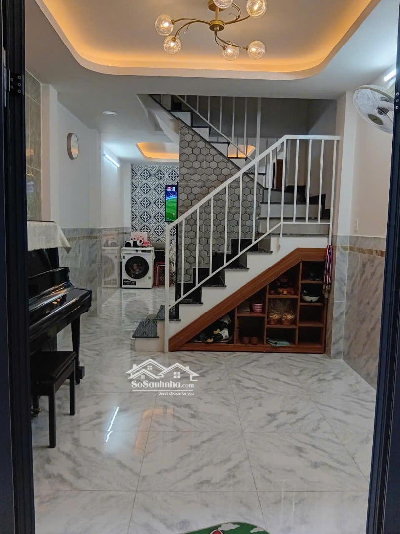Đinh Công Tráng, P.tân Định, Q1 -Diện Tích26M2 - 4 Tấm Chỉ 5.8 Tỷ
