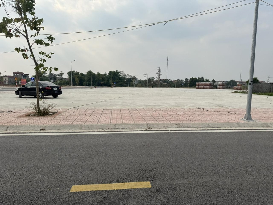Bán Đất Kdc Số 4, Tt Thắng, Hiệp Hoà, Bg 113M2,Mặt Tiền6M, View Đất Trống, Làn 2 Đường Bắc Nam 2.2 Tỷ