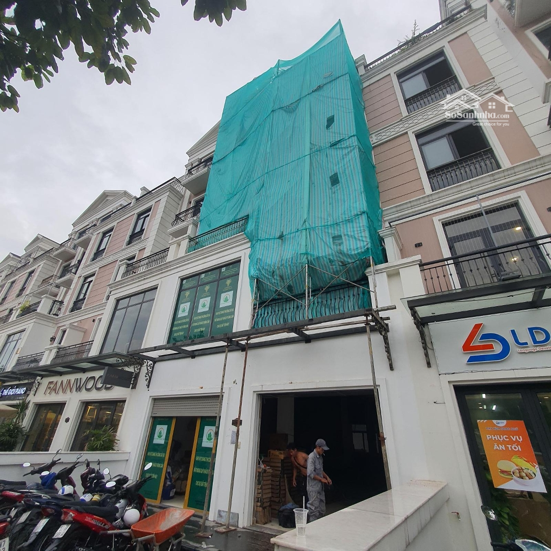 Cho Thuê Nhà Phố Mặt Tiền Đường Nx-Lp Đối Diện Vinschool Hoàn Thiện Mới 100%, Full Máy Lạnh, Wc