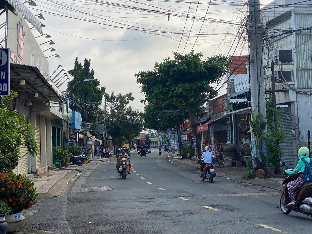 Mặt Tiền Lò Lu Ngay Khúc Giao Với Nguyễn Xiển Đang Mở Rộng Đường 30M-Diện Tích254M2 Ngang 8.2M Vuông Vức