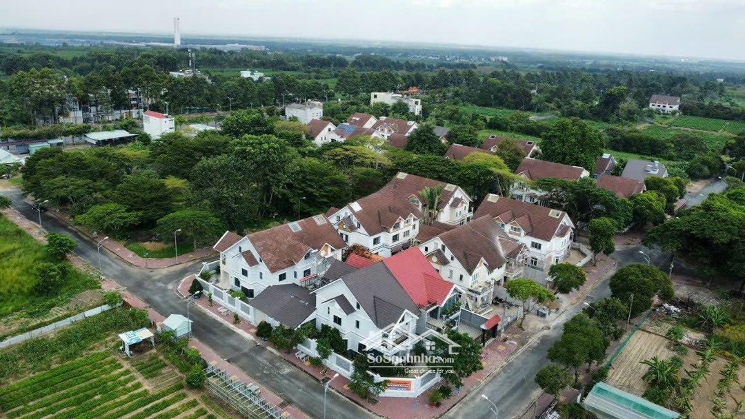 Bán Căn Góc 250M2 Siêu Phẩm Đối Diện Công Viện Tại Dự Án Xây Dựng Hà Nội Tại Nhơn Trạch - Đồng Nai
