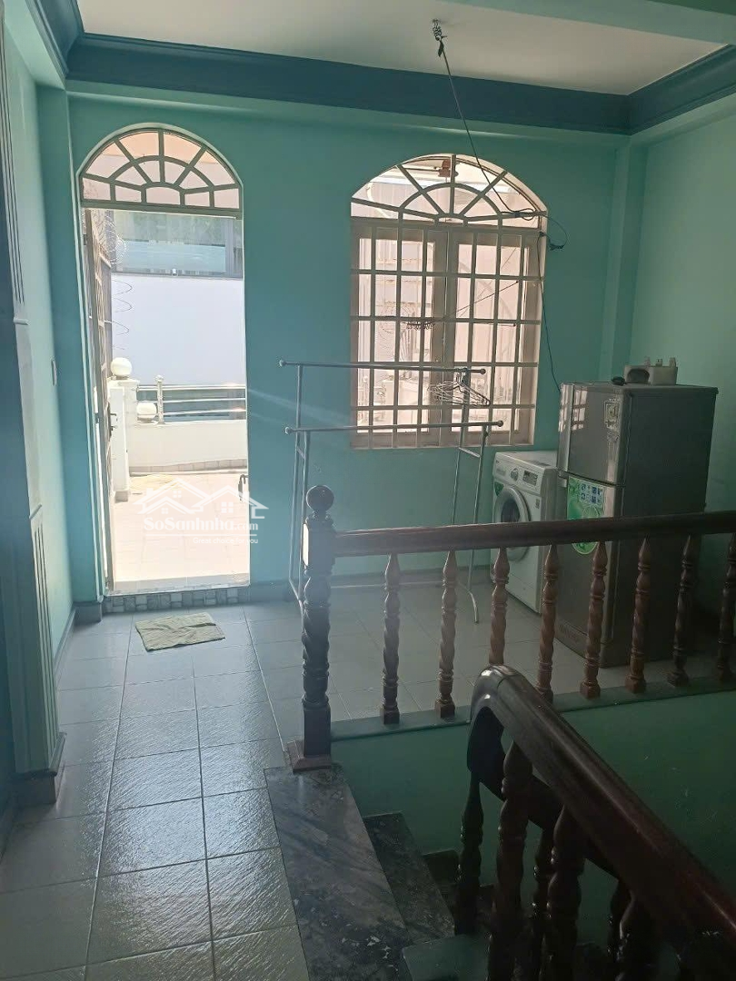 Cho Thuê Nhà Nguyên Căn Mặt Tiền Đường C12 Phường 13 Quận Tân Bình,Diện Tích90M2 Giá Bán 9 Triệu