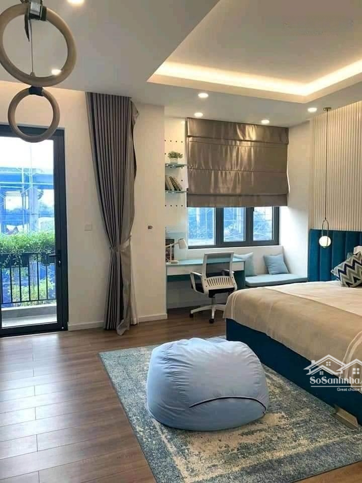 Gia Đình Cần Bán Gấp Nhà Phố 65M2 Giá Bán 2,9 Tỷ Đường Xe Hơi Thông Dt743, Shr, Mặt Tiền Xh Rộng