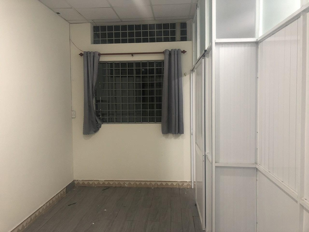 Bán Nhàhẽm Xe Hơi64M2 Tây Hoà 2 Phòng Ngủ5T Sát Xa Lộ Hn Đường Song Hành 0987152506