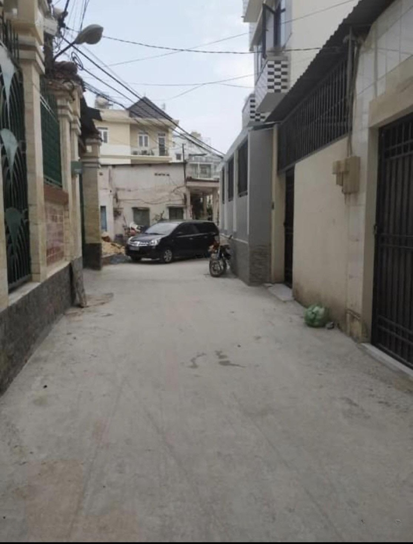 Bán Nhàhẽm Xe Hơi64M2 Tây Hoà 2 Phòng Ngủ5T Sát Xa Lộ Hn Đường Song Hành 0987152506