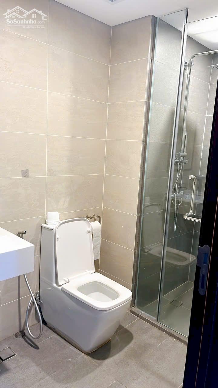 Căn hộ nội thất mới đẹp 2PN – 79m2 – View Quận 1 tòa nhà Bitexco, Tại dự án tại ONE VERANDAH