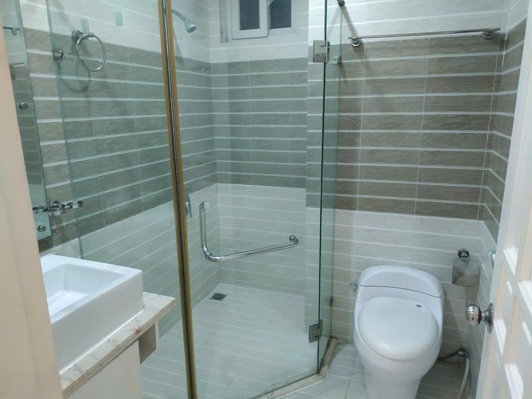 Chung Cư Khải Hoàn, Lạc Long Quân,P5,Q11: 95M2, 2P Ngủ, Nt, 14 Triệu