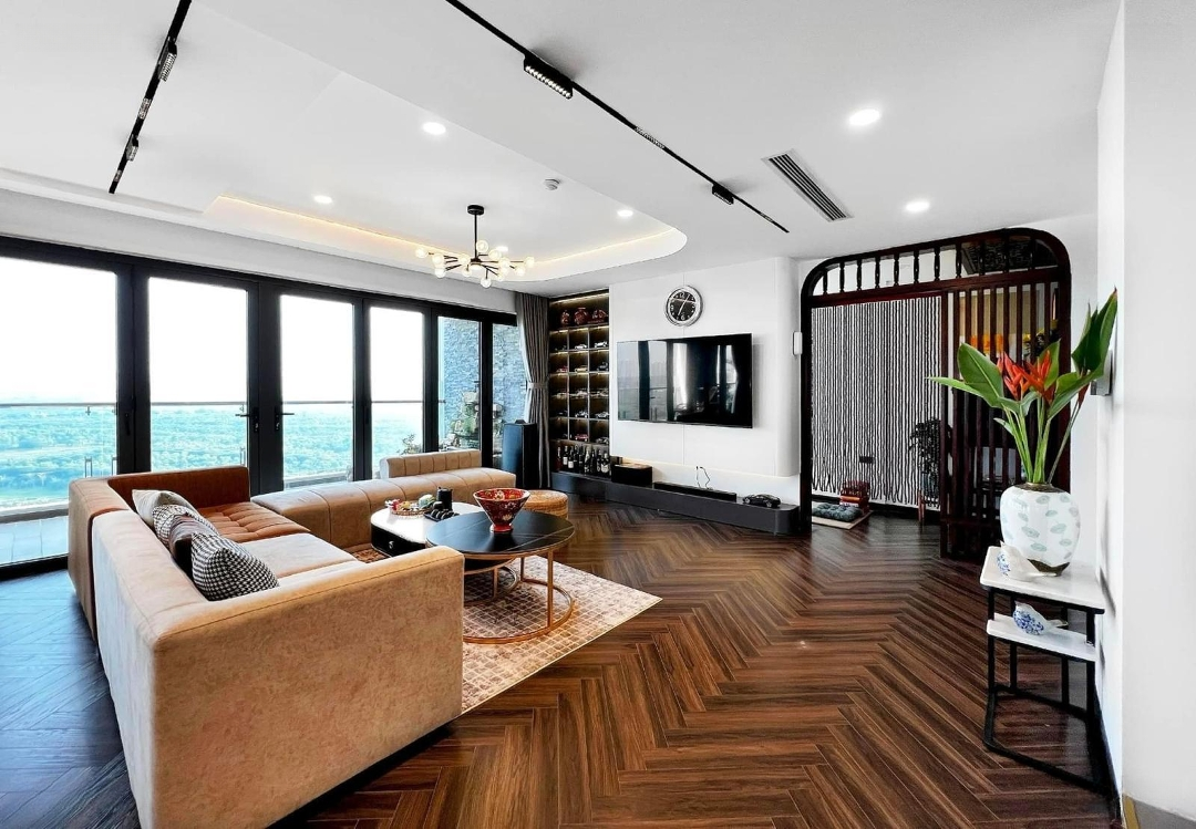 Hiếm: Bán Căn Góc 3 Ngủ 110M2. View Đẹp, Tầng Đẹp Nhất. Full Nội Thất. Sổ Sẵn Giao Dịch