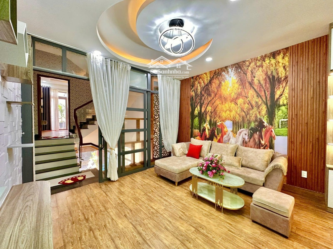 Siêu Phẩm Nhà Phố Chỉ 2.85 Tỷ -Mặt Tiềntrần Phú, Phường 4, Quận 5 - 3 Tầng, 4 Phòng Ngủ, Sổ Riêng