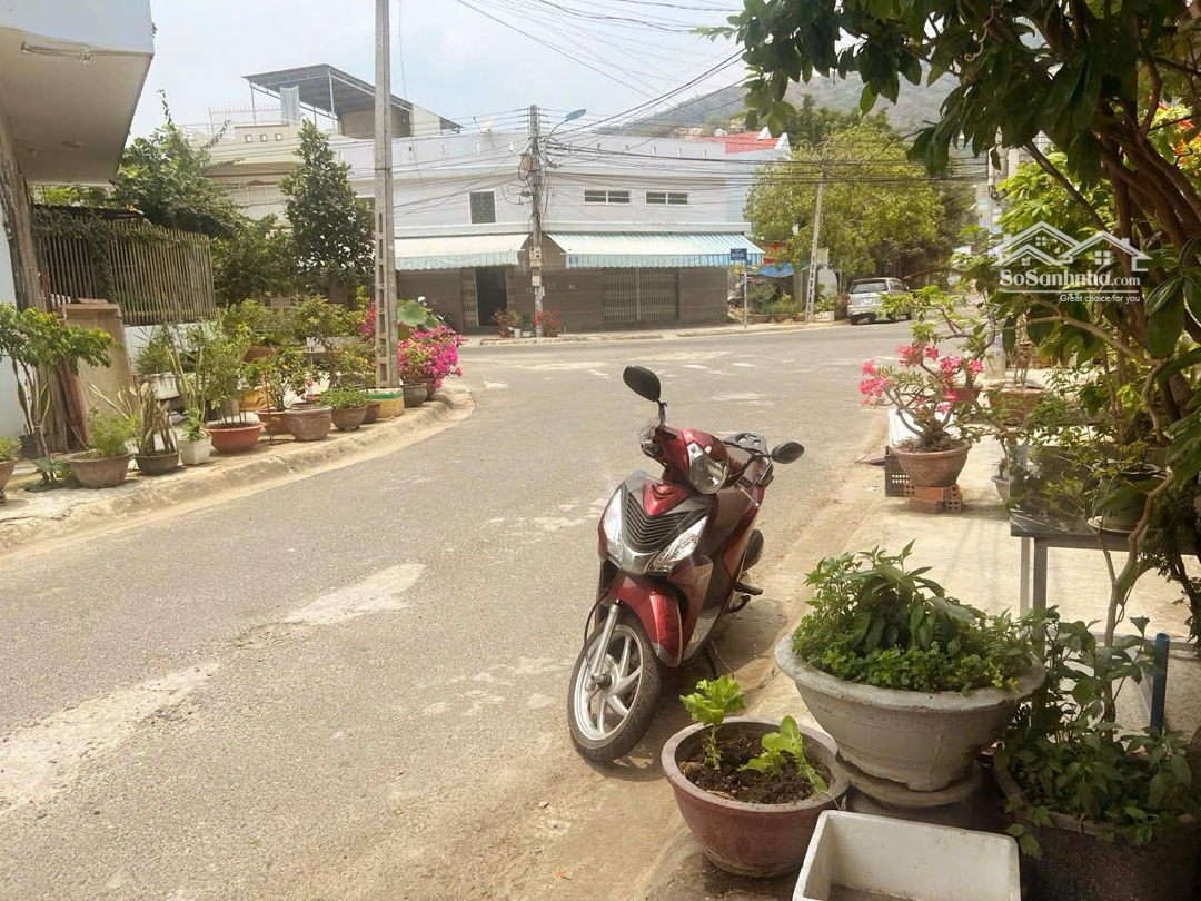 Bán Nhà Mới Xây Dọn Vào Ở Ngay Khu Hòn Xện - Vĩnh Hòa, Tp Nha Trang,Diện Tích92M2