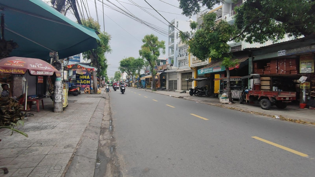 Bán Gấp Nhà Trệt, Lửng, 2 Mặt Tiền Trước Sau Trục Nguyễn Văn Qúa, 5X14M, Gía 4.45 Tỷ Bl