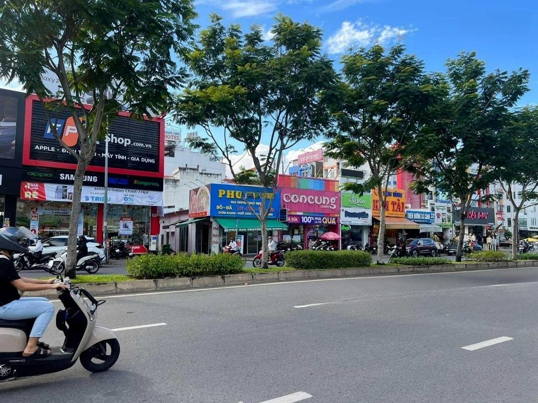 Cần Bán Tiền Nhà Mặt Tiền Ngày Song Hành- Diện Tích : 11X30M-Ctxd : 1H6T-Giá Chỉ : 45 Tỷ Tl